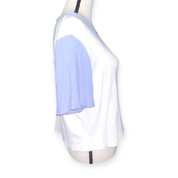 Hello Kitty Cotton Tee - Picture 4 of 5